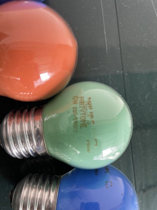 Lampadas OSRAM e Philips para festas