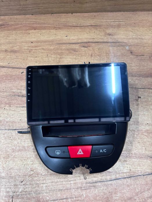 Radio z dużym ekranem