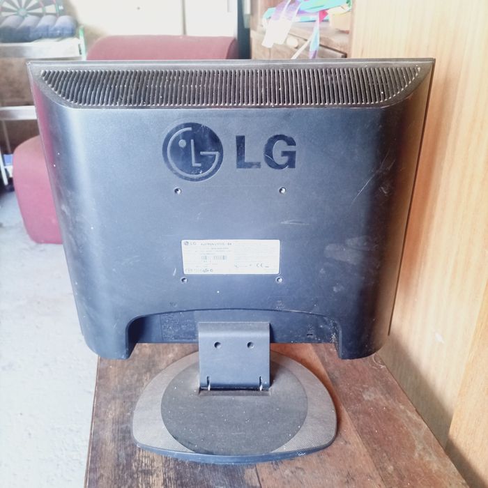 Monitor LG Flatron469656257913180161