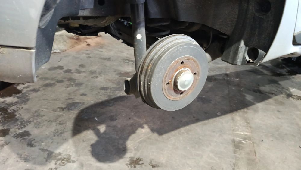 Eixo traseiro tambor RENAULT Clio IV (BH_)