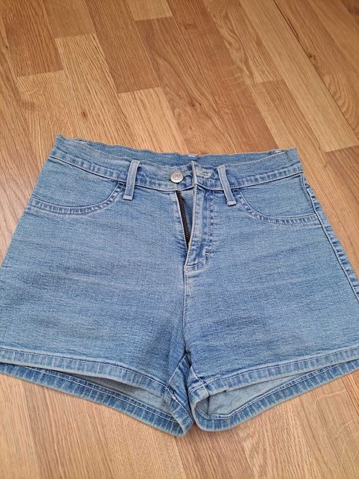 Шорти жіночі джинсові