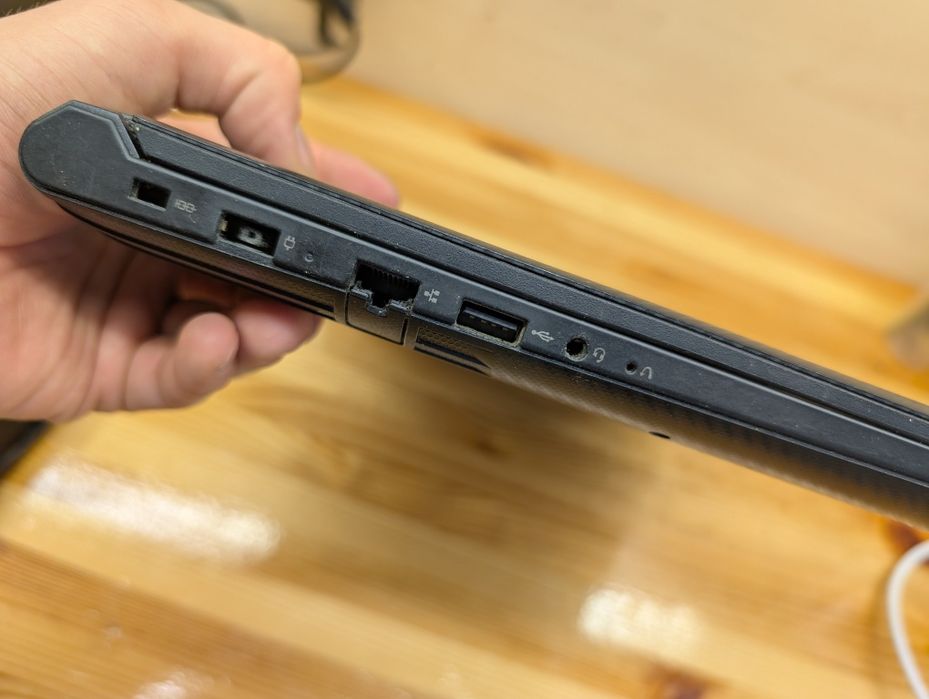 Ноутбук Lenovo Y520 на I5