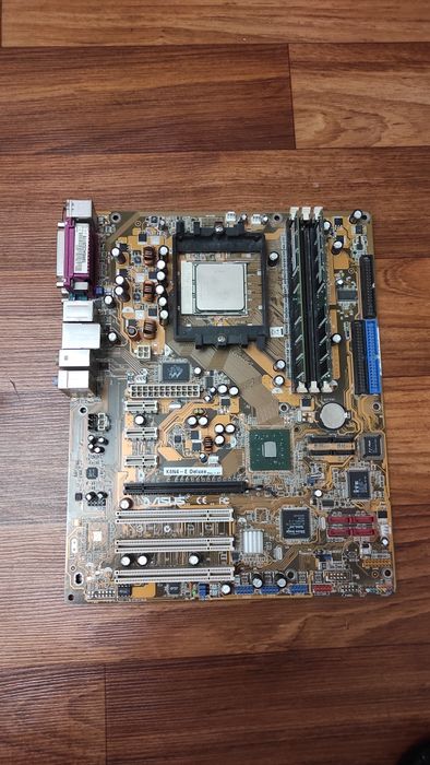 Материнская плата ASUS