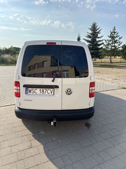 Vw caddy 1,6 tdi niski przebieg !!!