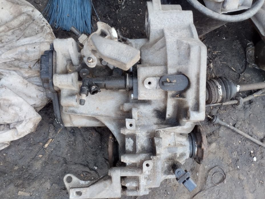 Коробка передач Фольксваген  Пассат B3,B4 ,Caddy