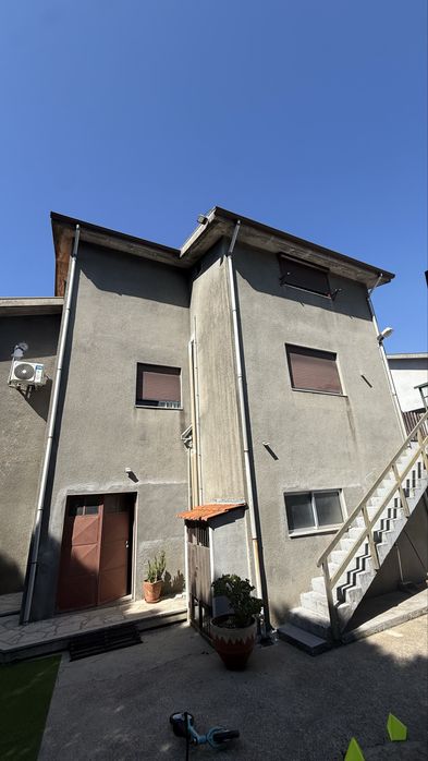 Casa para viver e alugar