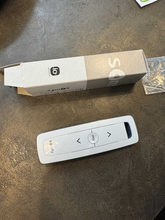 Pilot Somfy Situo 1 Io Pure II do rolet