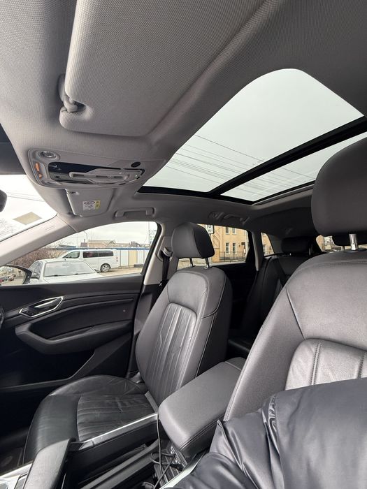 Audi E-Tron 2019 71kw