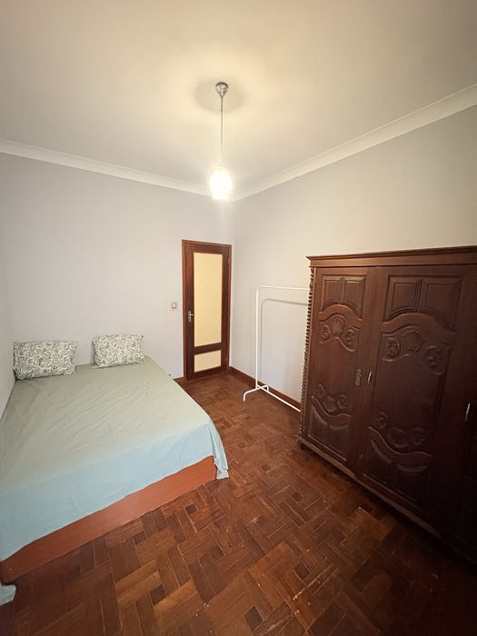Arrendamento de quarto na região de Guifoes