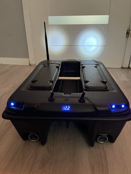 Łódka zanętowa Baitboat Xjet XXL