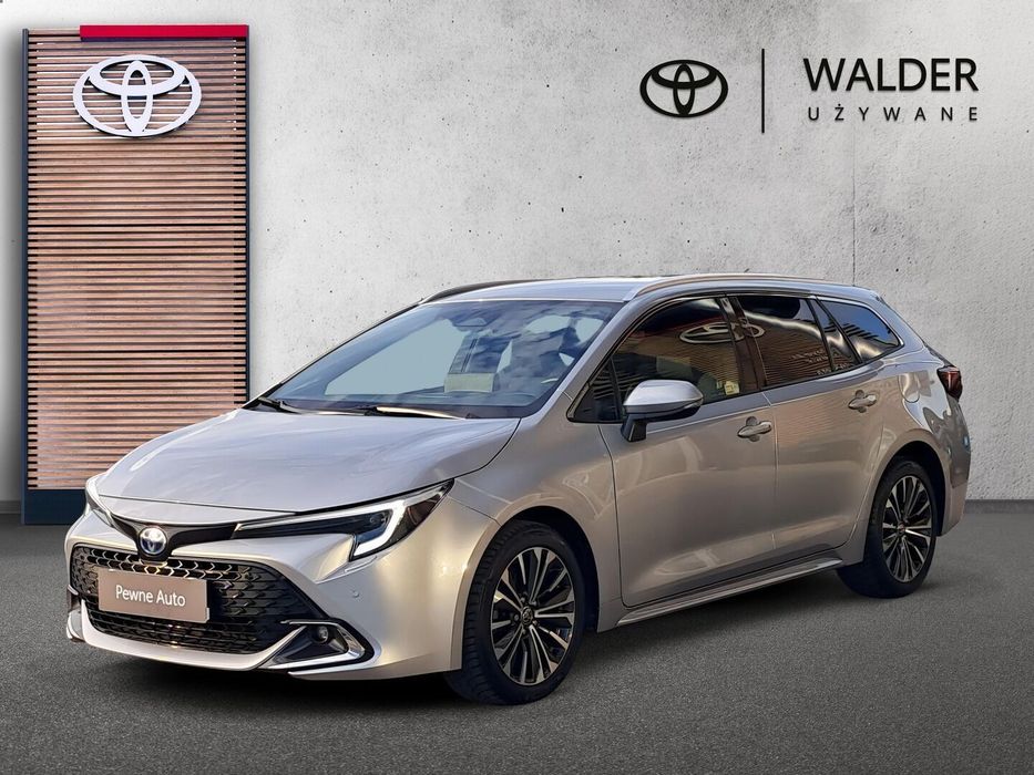 Toyota Corolla 1.8 140 KM Hybrid Style Salon PL FVAT23%