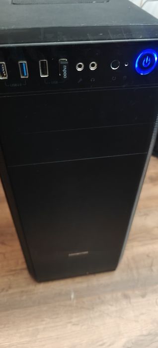 Komputer stacjonarny