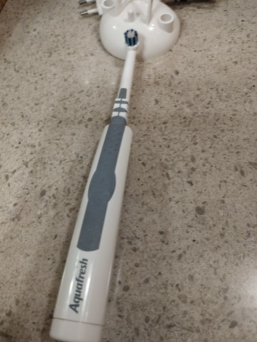 Escova de dentes elétrica