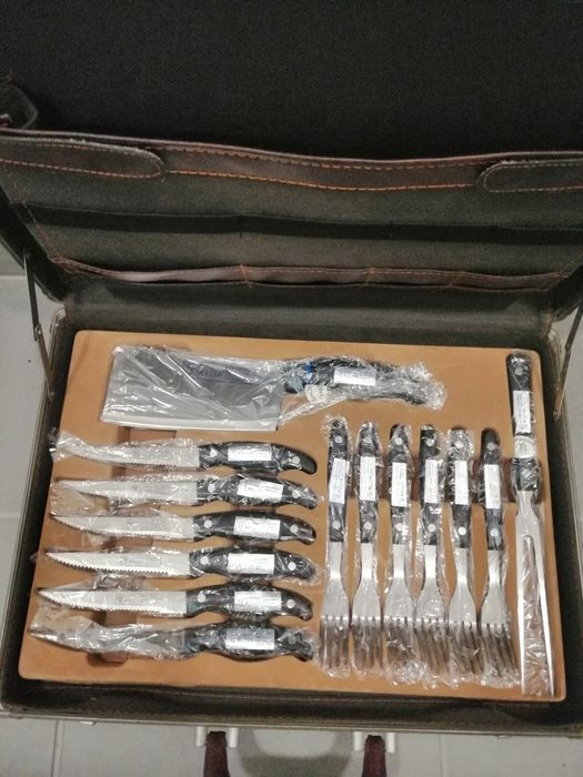 Zestaw sztućców hermann miller