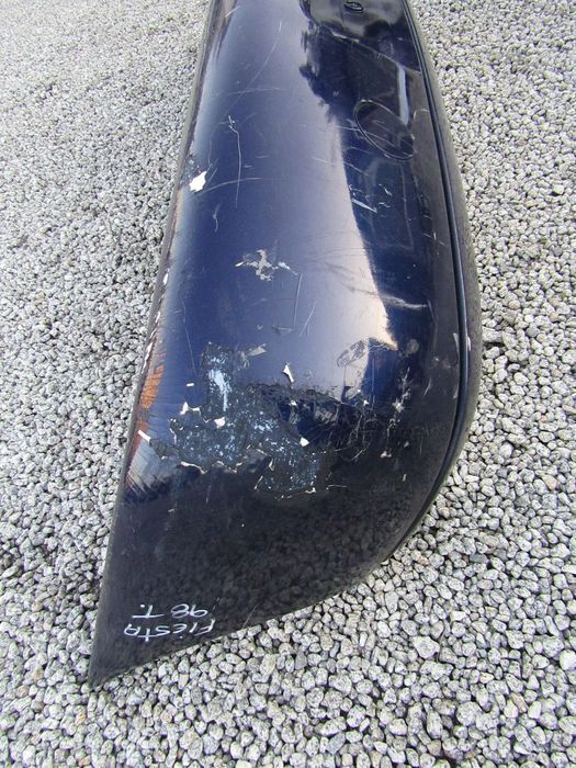 PARA-CHOQUES TRAS FORD FIESTA ano 1997 a 2000