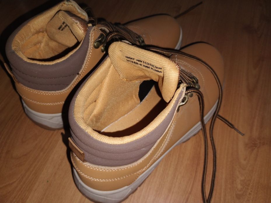 Męskie buty trapery