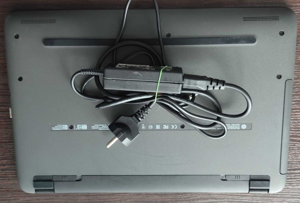 Ноутбук HP 250 G4,  Core i3, ram 4 Gb, hdd 1000 Gb.