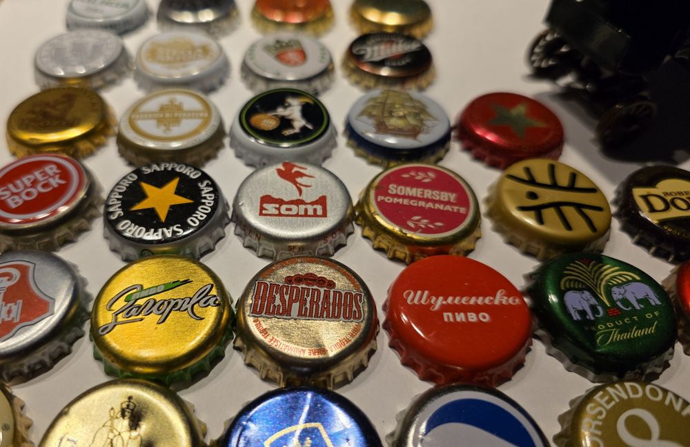 Kapsle polskie i zagraniczne plus Żywiec