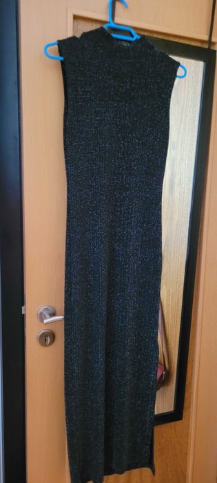 vestido preto de lamé