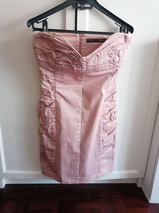 Vestido curto cai cai