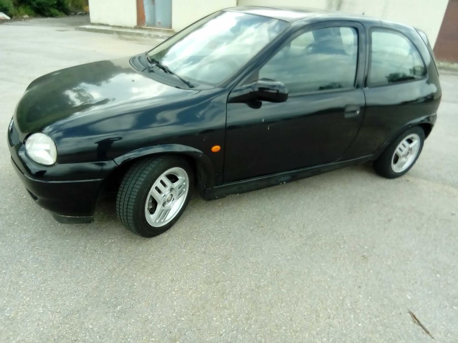 opel corsa 1.6 gasolina