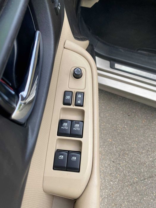 Subaru Legacy 2016 (2.5i-S CVT / 175 к.с. / AWD)