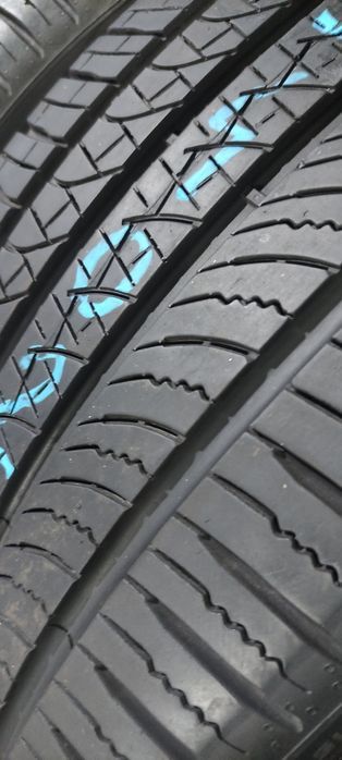 Pneus 285/40/22 e 325/35/22  Pirelli semi novos