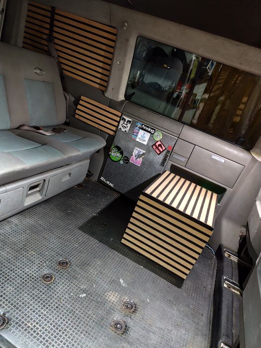 VW t4  1.9 TD e VW t4  caravelle 2.4D