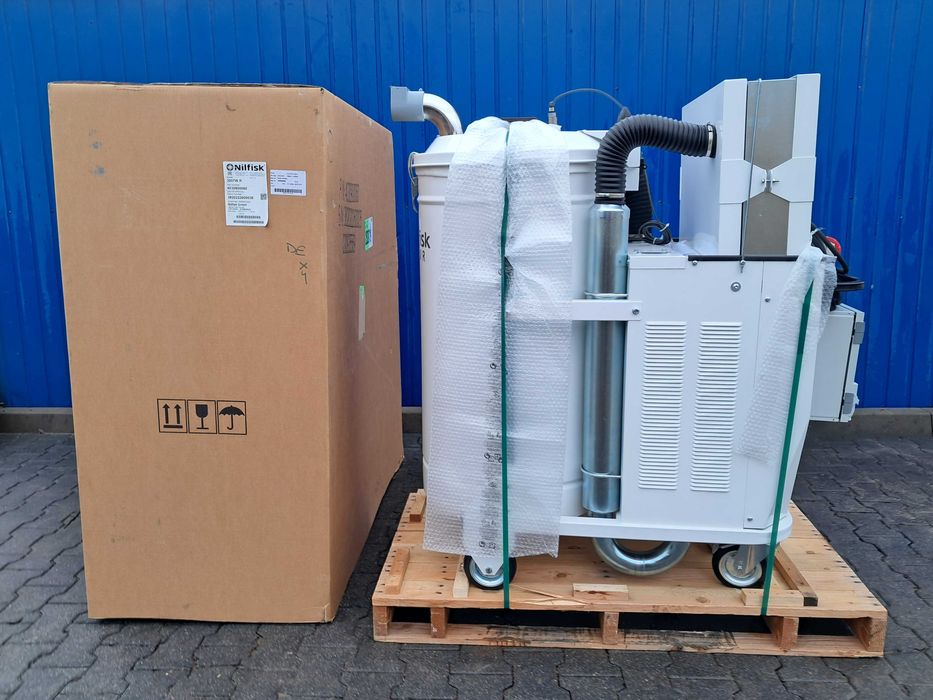 Odkurzacz przemysłowy NILFISK 3507W R | CFM  320 421 R 302 KARCHER