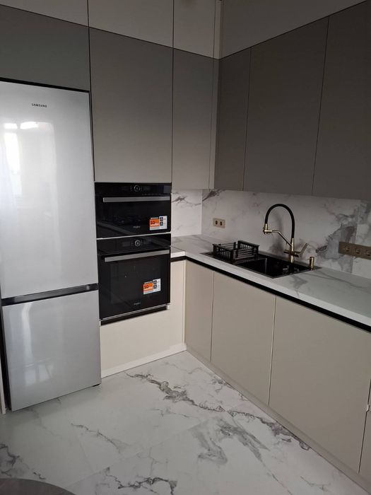 Продається квартира 2 -х кімн Новобуд. Пров .Парковий .Минай.