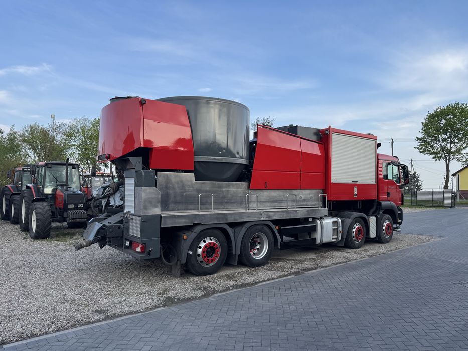 MOBILNA MIESZALNIA PASZ - Buschhoff - Usługi i Tropper