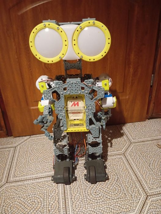 Robot Meccano Meccanoid G15  60 cm  klocki złożony