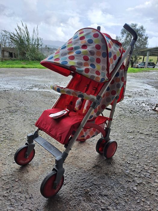 Carrinho de passeio Tuc Tuc