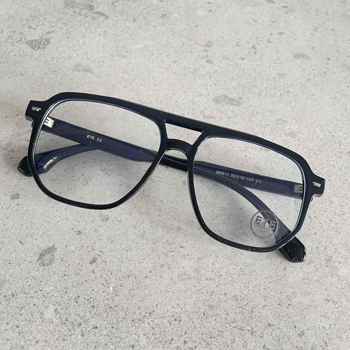 Okulary komputerowe, zerówki, oprawki, model unisex, etui w zestawie.