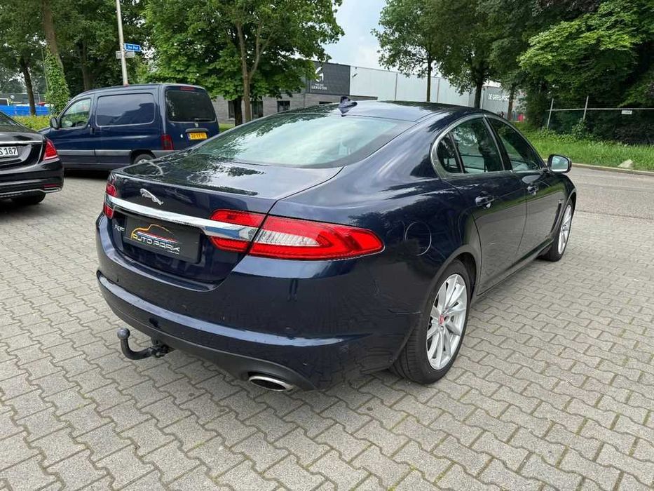 JAGUAR XF X260 Бампер передний задний Разборка