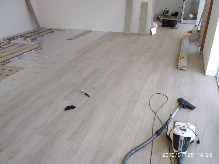 Remodelação /Teto falso/divisórias/casas de banho, cozinhas/flutuante