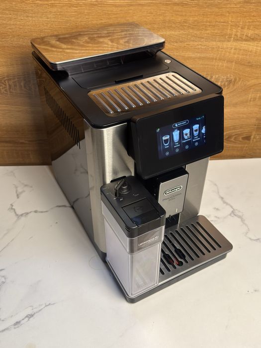 Кавомашина Delonghi PrimaDonna Soul з Гарантією !