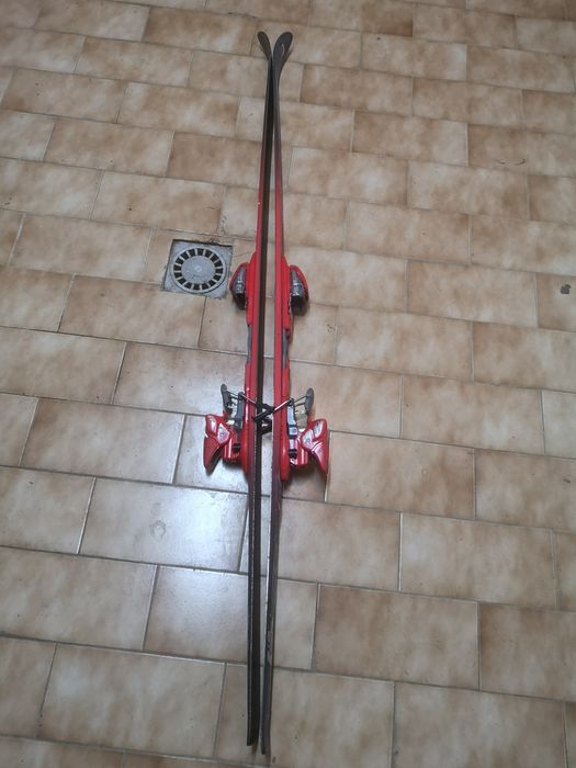 Ski Neve Rossignol 150 Olin 180