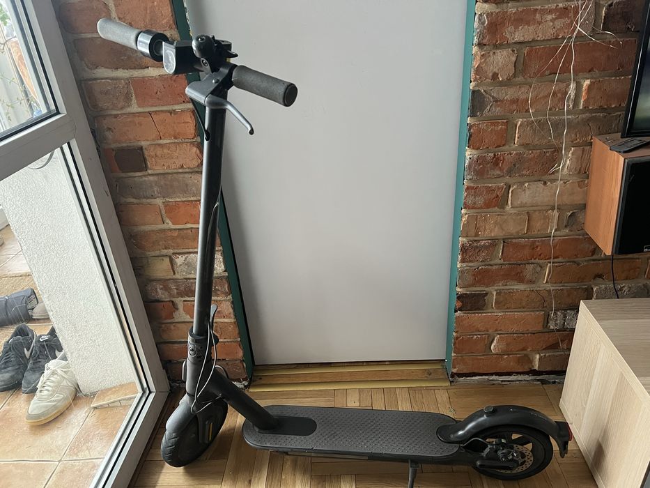 Xiaomi essential hulajnoga elektryczna