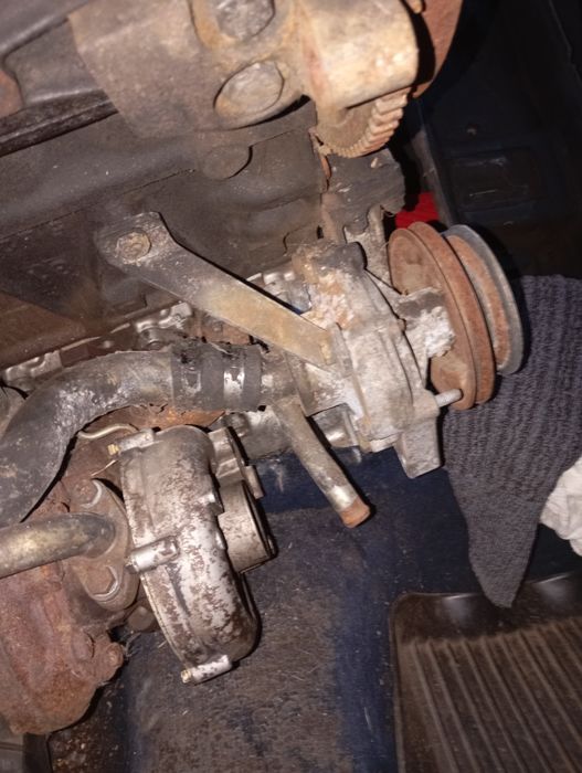 двигун  дизельний 2.5  Fiat Ducato Iveco Daily Renault Traffic Opel