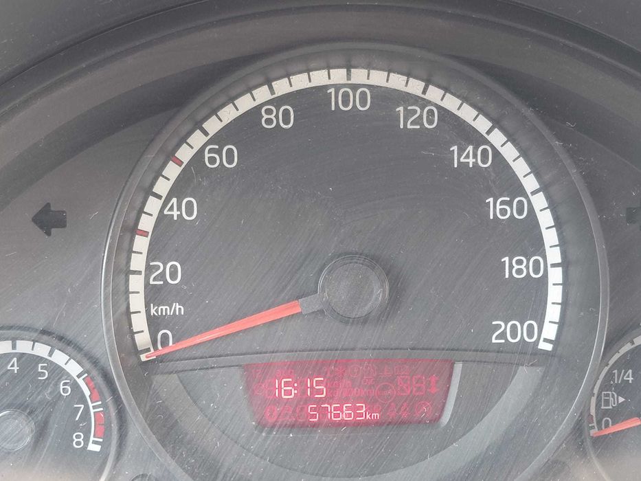 VW Volkswagen Up! 1.0 2014 | Apenas 57.663 km | AC | IPO até 03/2027