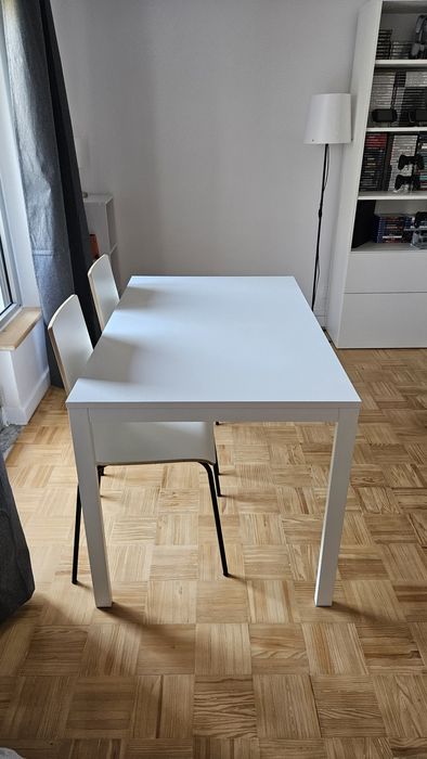 Mesa extensivel Ikea + 2 cadeiras