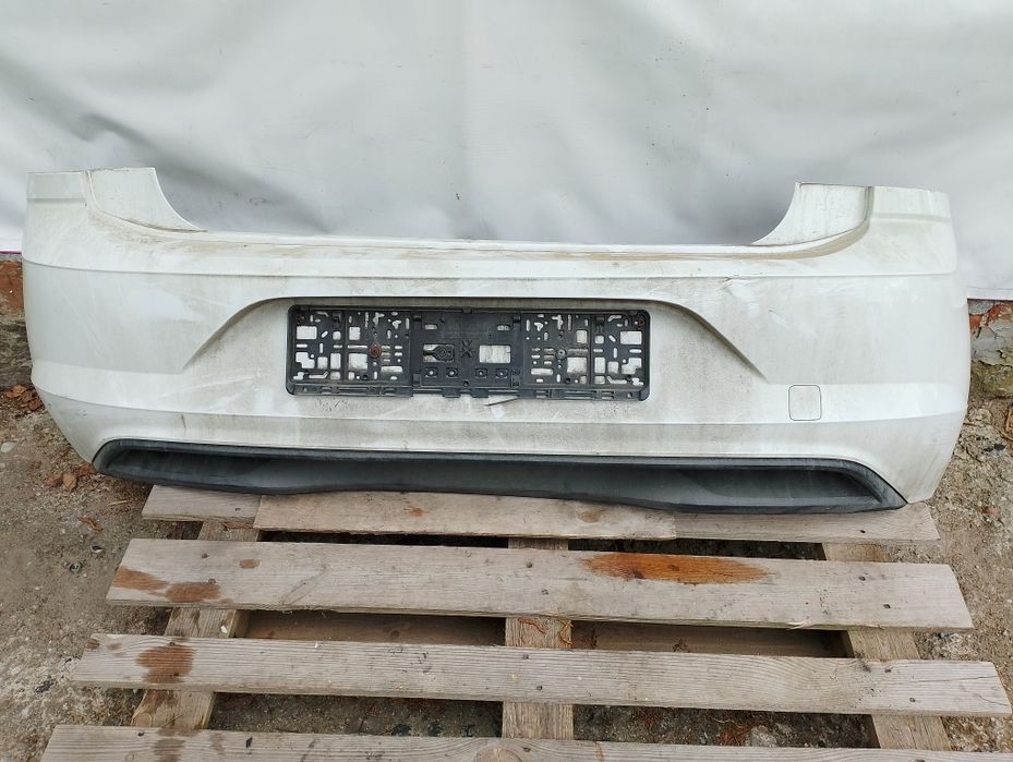 Volkswagen Polo VI 2G Zderzak Tył Tylni LC9A