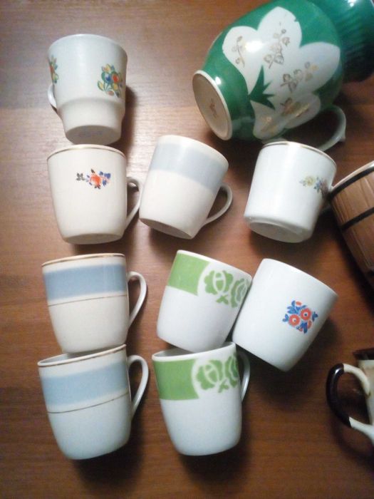 Продаю разные чашки.