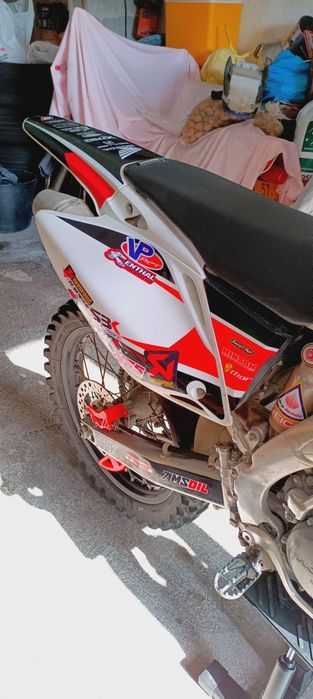 Honda Crf 450r de 2006 aceito propostas