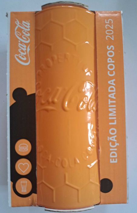 Vendo copo da coleção 2025- 10€.