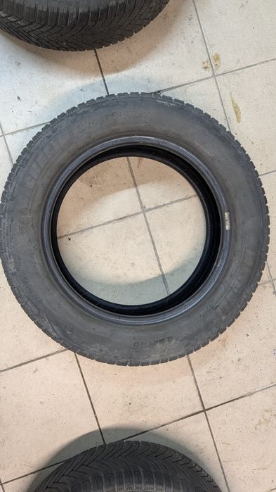 4x Opony zimowe Continental i Michelin  205x60 R16 v