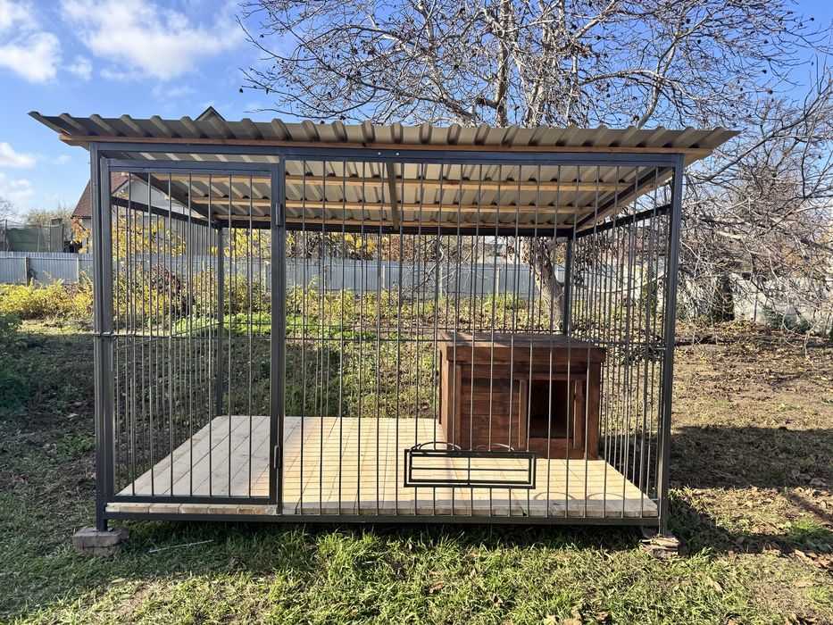 Вольєр для собак