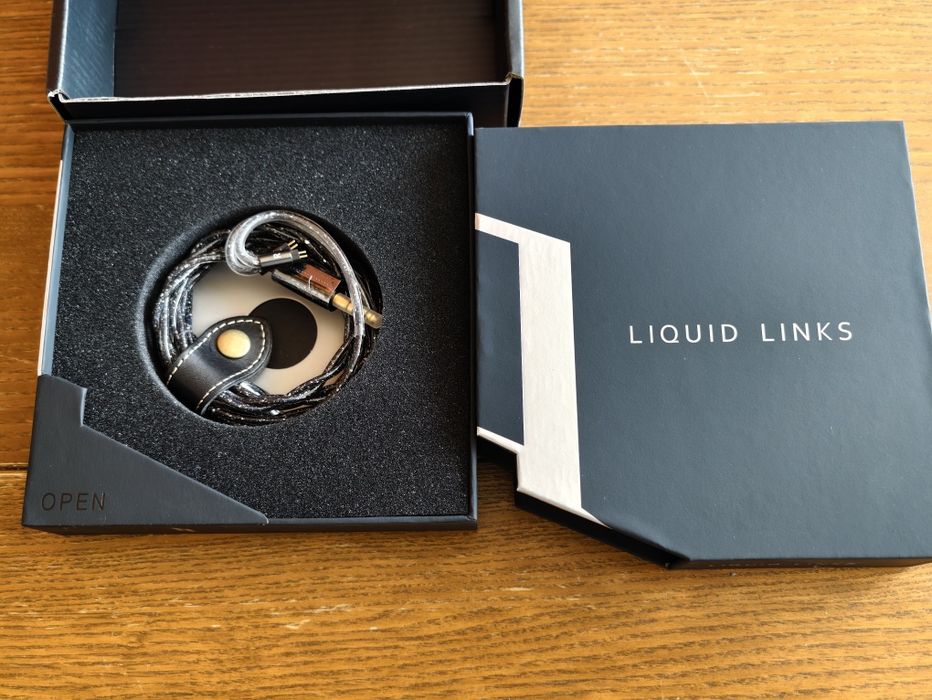 Nowy kabel słuchawkowy Liquid Links Venom 4.4mm 2-pin