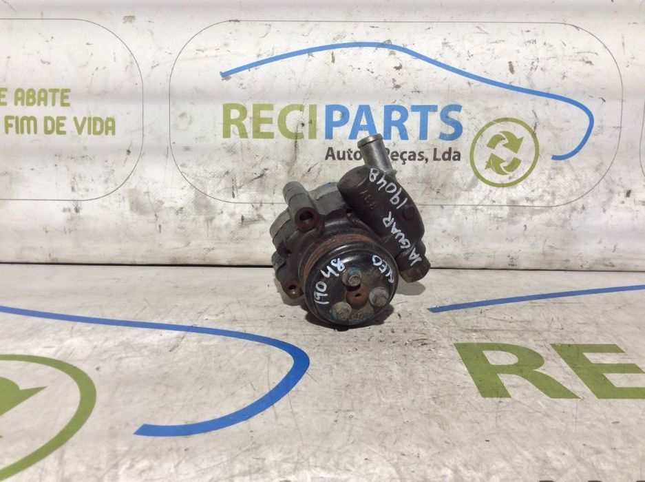 Bomba de direção Jaguar X-Type